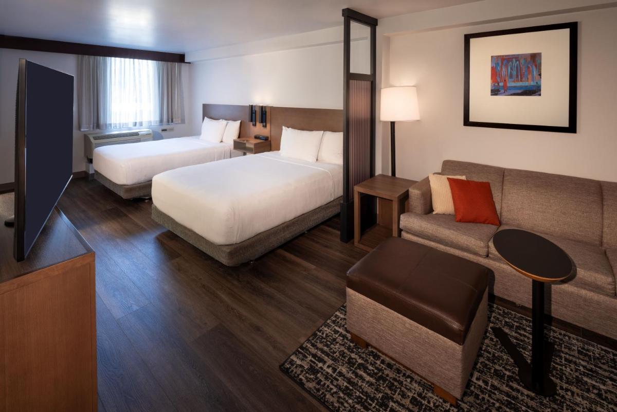 Hyatt Place Seattle Downtown - Housity