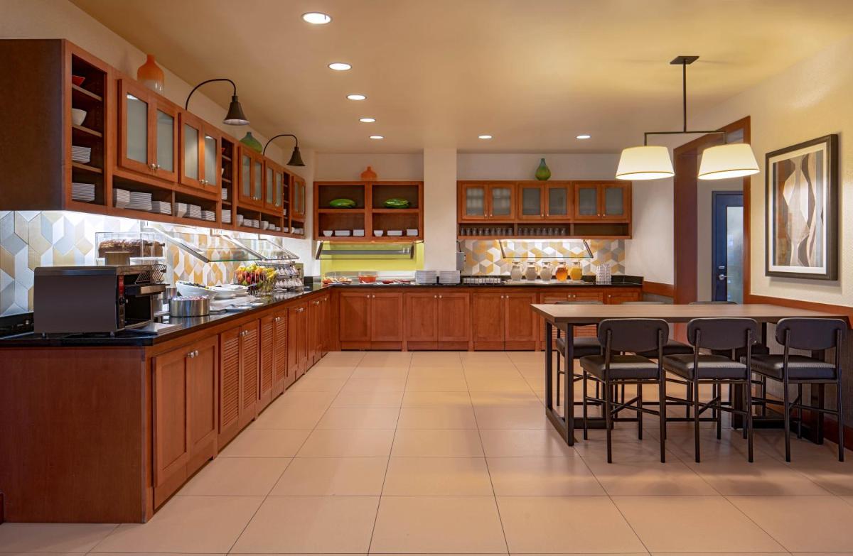 Hyatt Place Seattle Downtown - Housity