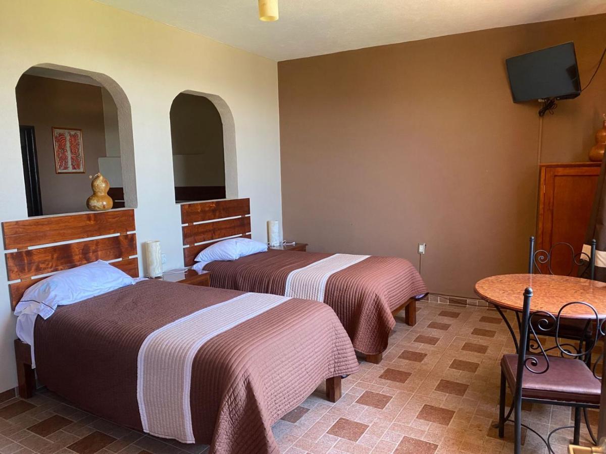 Hotel Casa Amelia - Housity