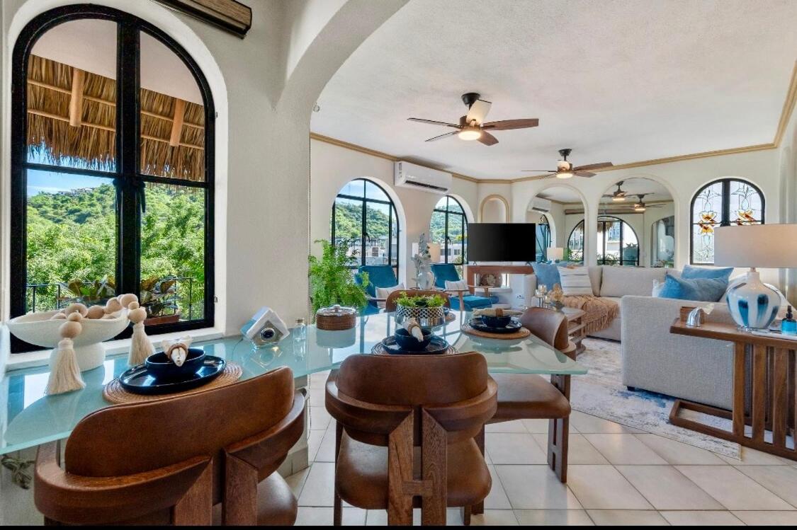 Bella Vista Condominium - Housity