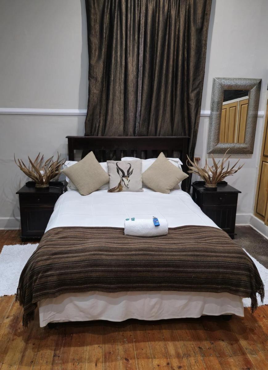 Bains House - Housity