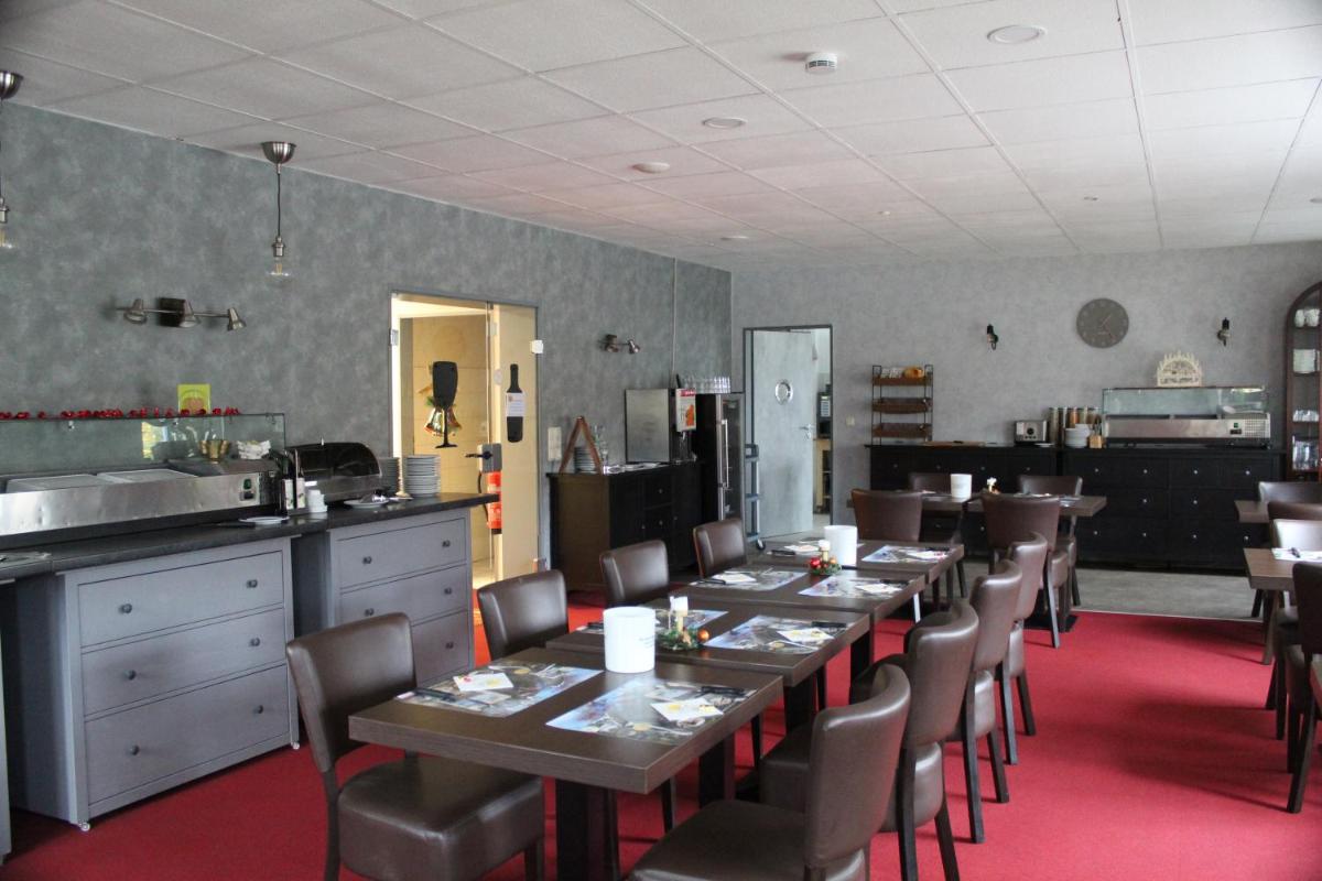 Hotel Christinenhof garni - Bed & Breakfast - Housity