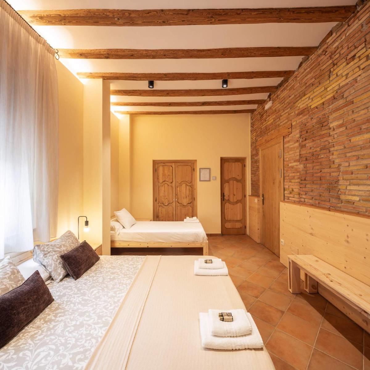 Can Passarells - Housity