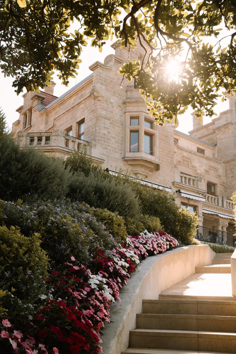 Jardín al aire libre en Palacio Arriluce Hotel - The Leading Hotels of the World