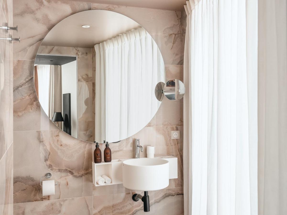 Salle de bains dans l'établissement Hôtel Barnett Paris