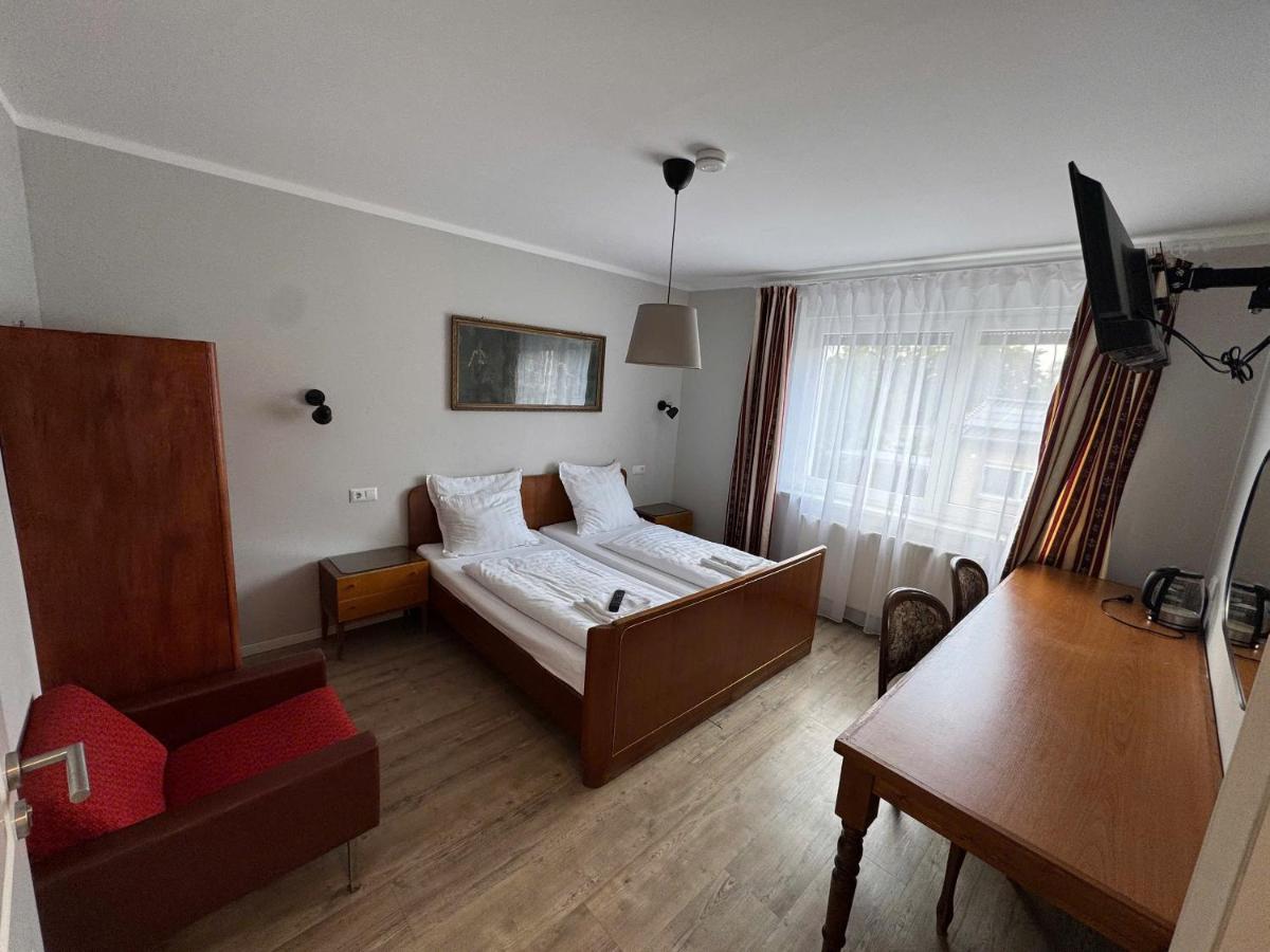 Asiatisches Landhaus Pension - Housity