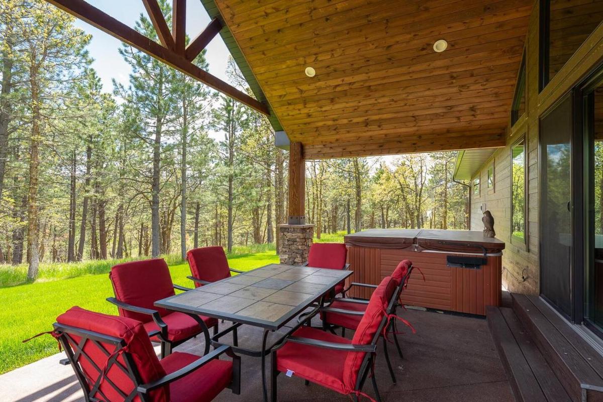 Larkspur Hills - Housity