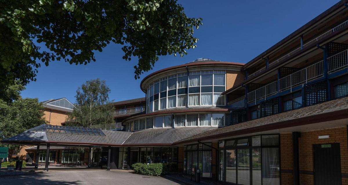 Derby Mickleover Hotel, BW Signature Collection - Housity