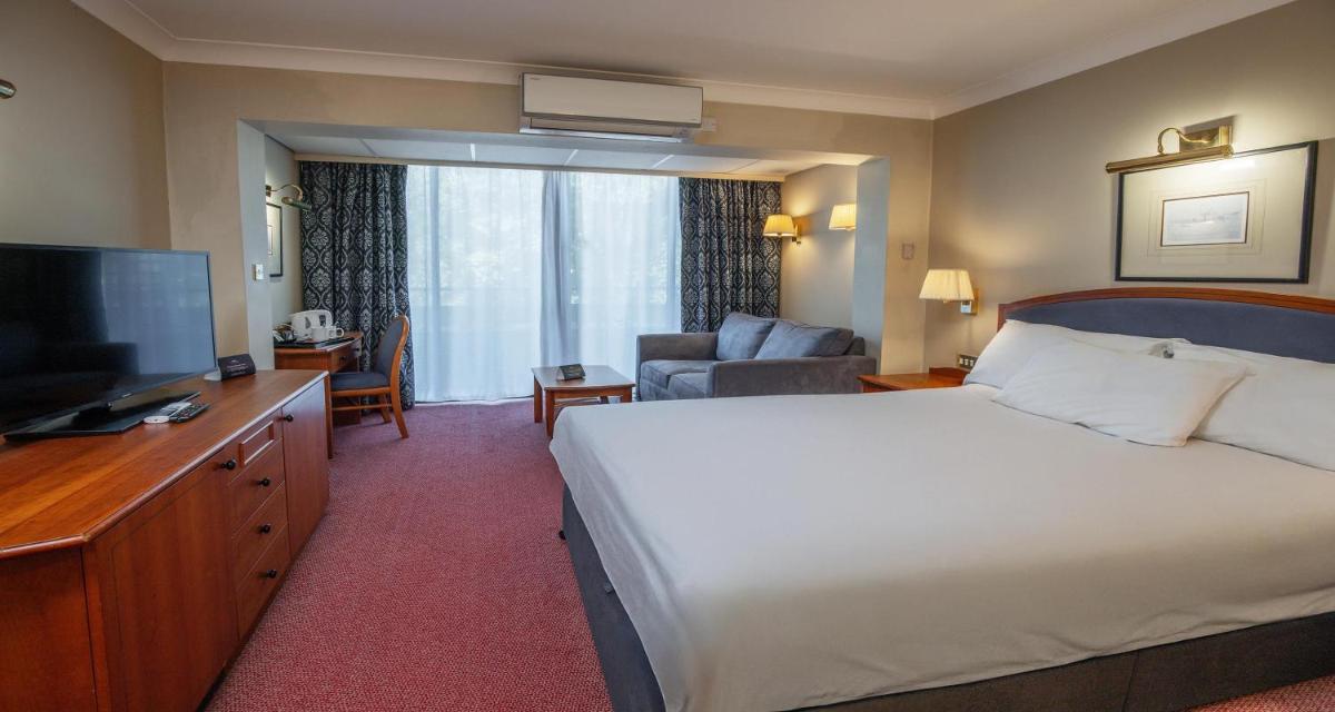 Derby Mickleover Hotel, BW Signature Collection - Housity
