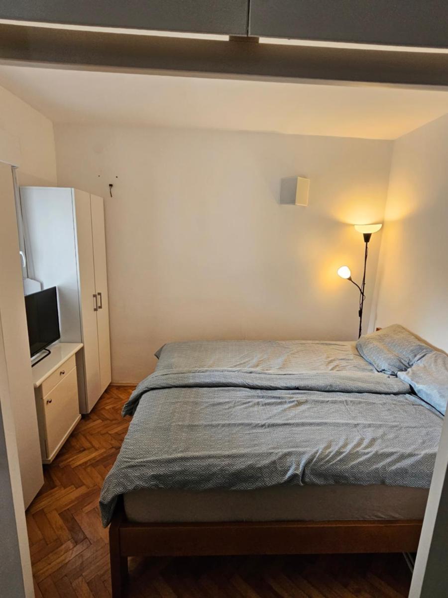 Apartman Jezero - Housity