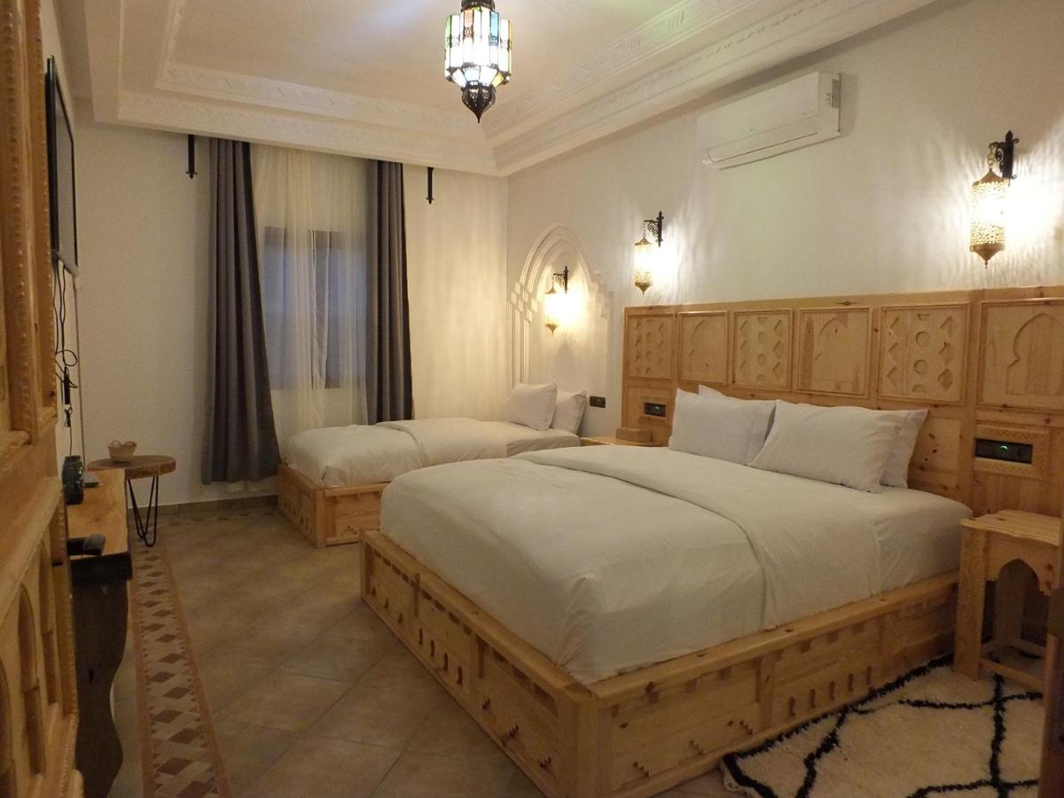 Palm Dades - Housity