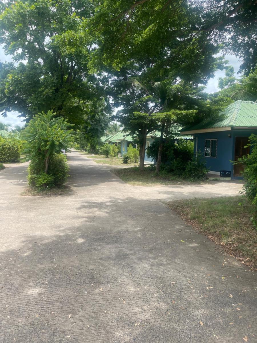 กอข้าว รีสอร์ท - Housity