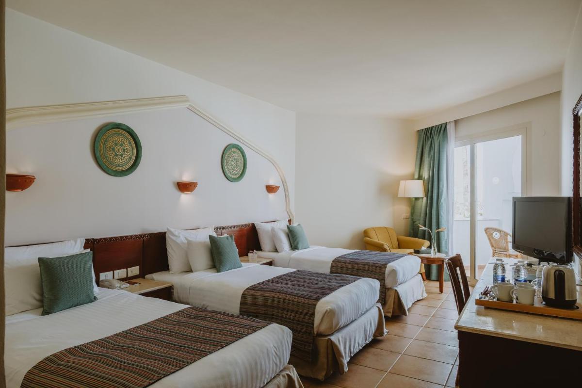 Baron Palms Adults Friendly Only 16 years plus Boutique Hotel Style - Housity