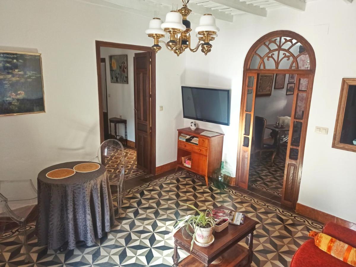 Benafique La casa del Ciprés - refugio de calma en la Sierra de Aracena - Housity