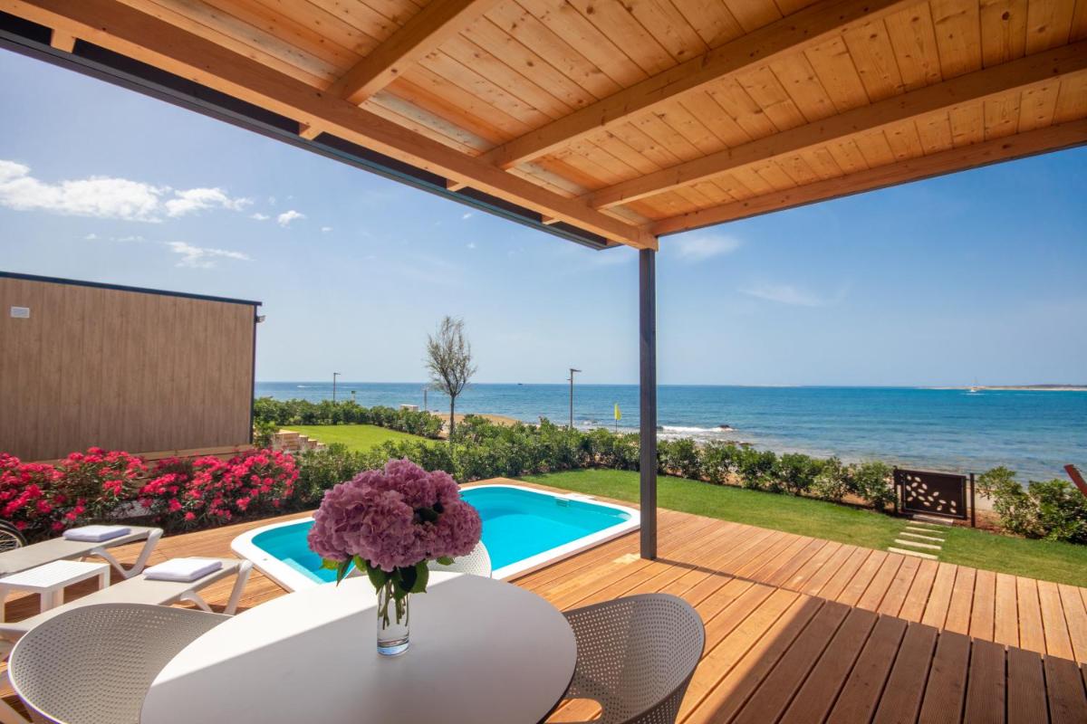 Arena Grand Kazela Camping Homes - Housity