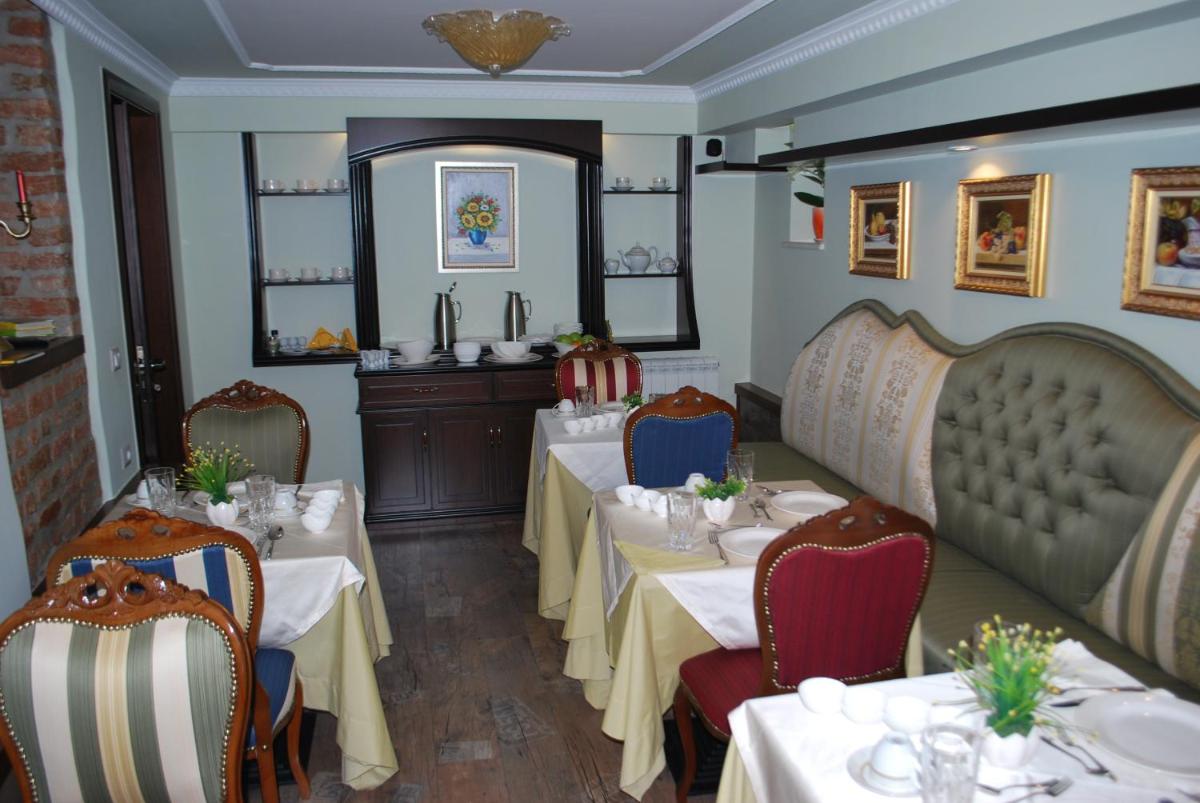 Suitetrails - Hotel Vila Sigal Korce