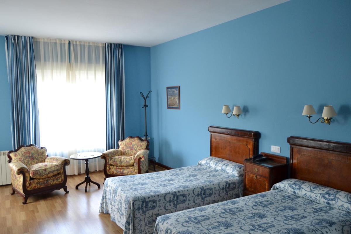 Cama o camas de una habitación en Gran Hotel Balneario de Liérganes