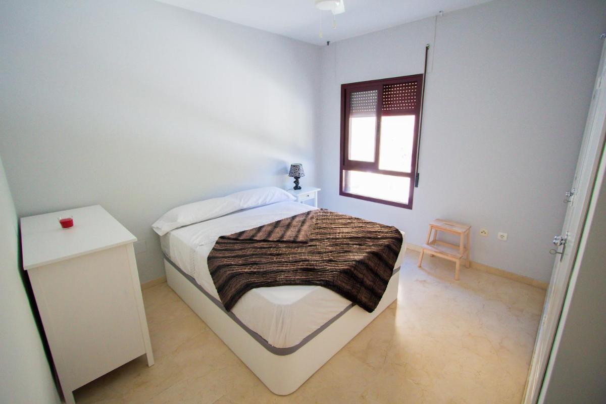 Burriana Beach Apartment - Hizvo