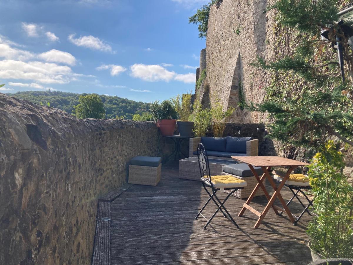 Le gîte Passe-Muraille - Housity
