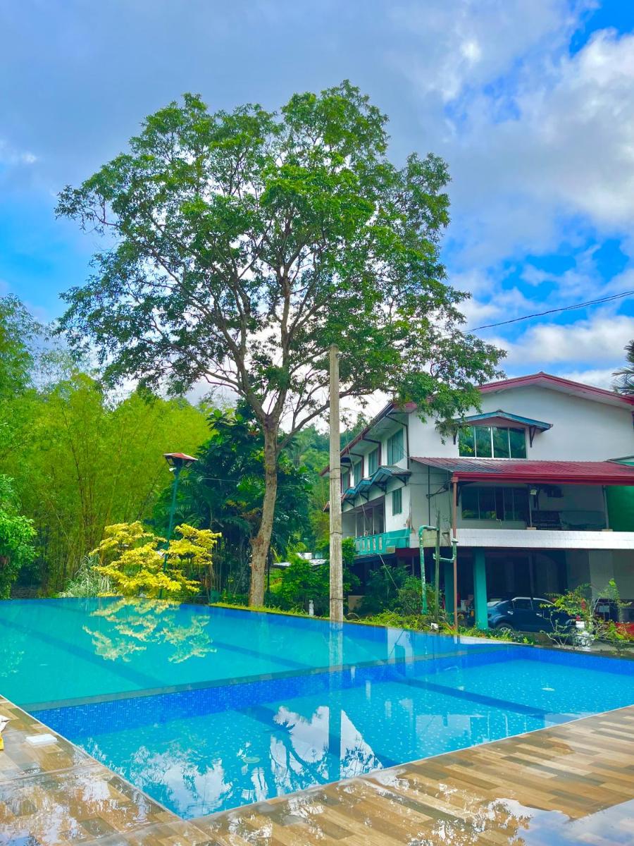 Hotel Kingland - Housity
