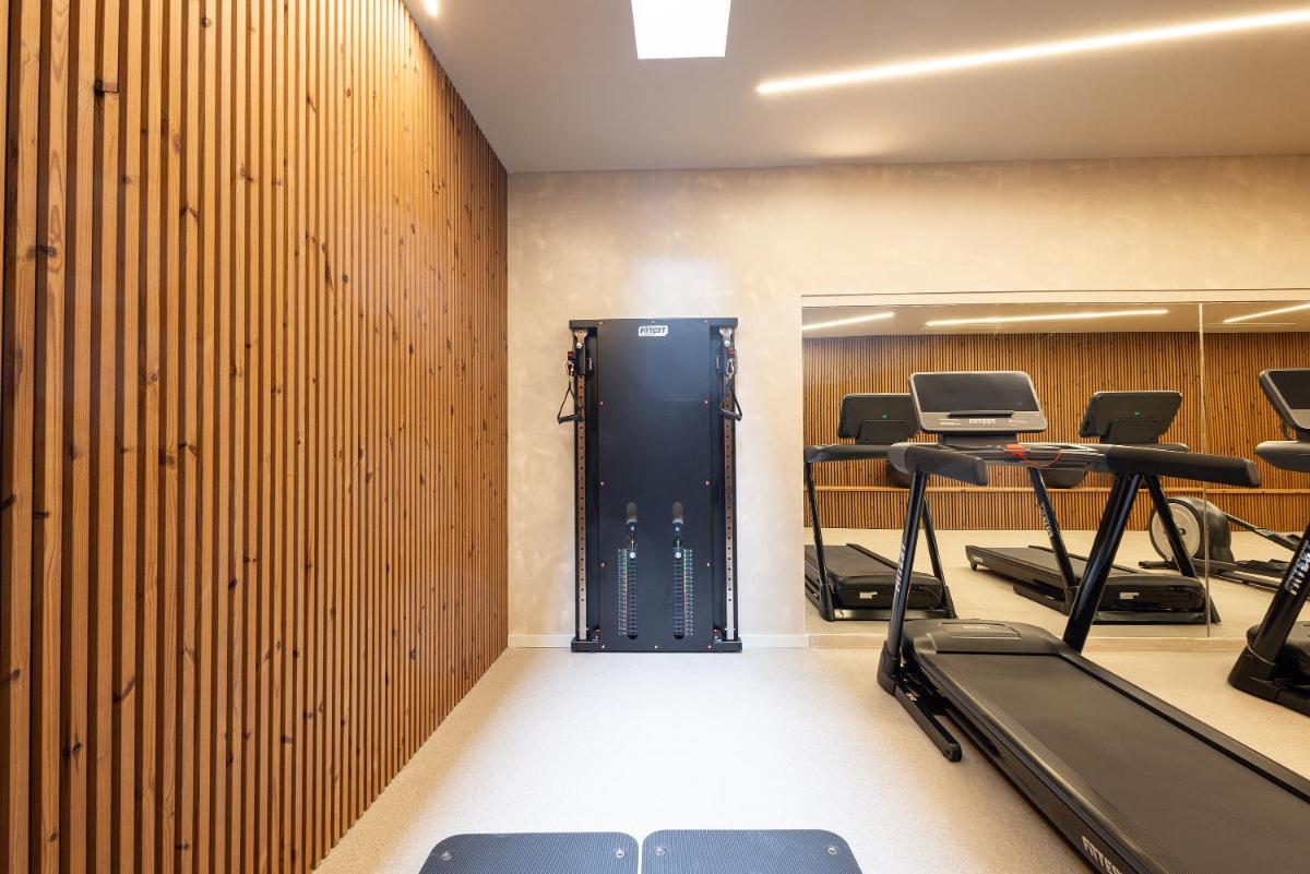 O centro de fitness e/ou as comodidades de fitness de The Lince Braga