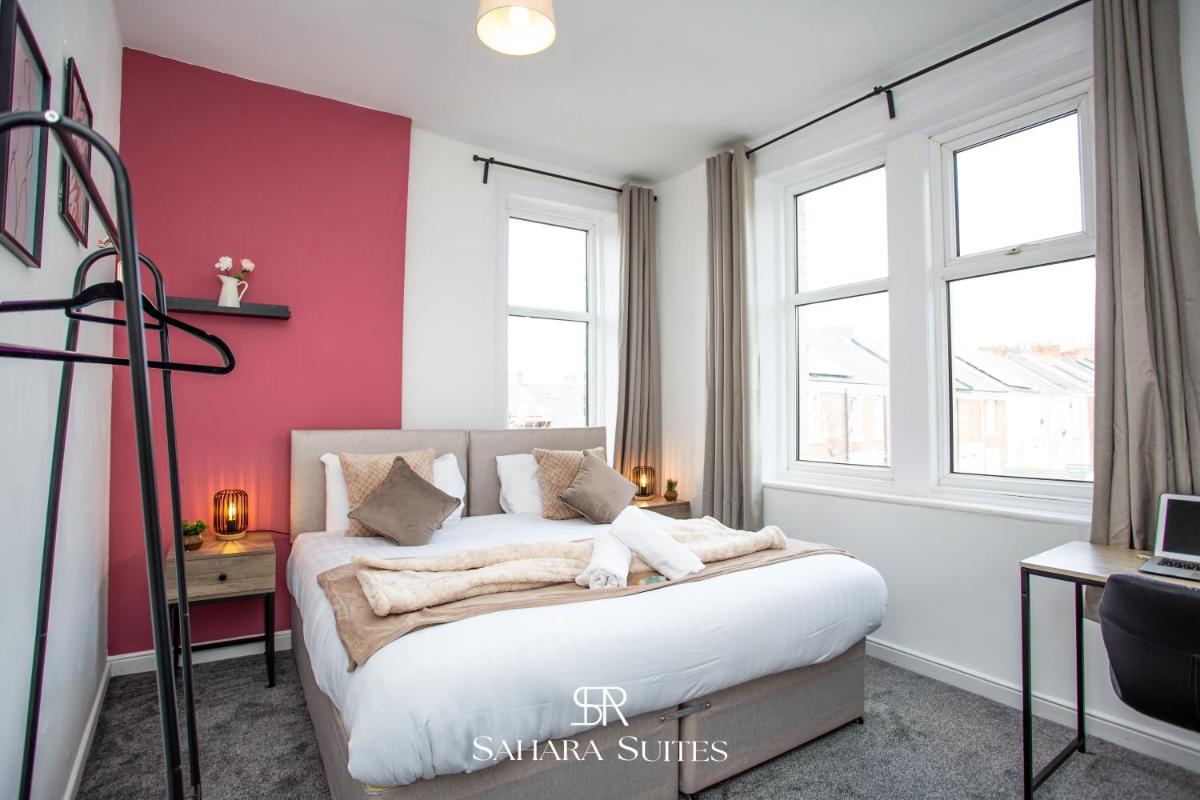 3 BED Home in Newcastle with FREE Parking - Housity