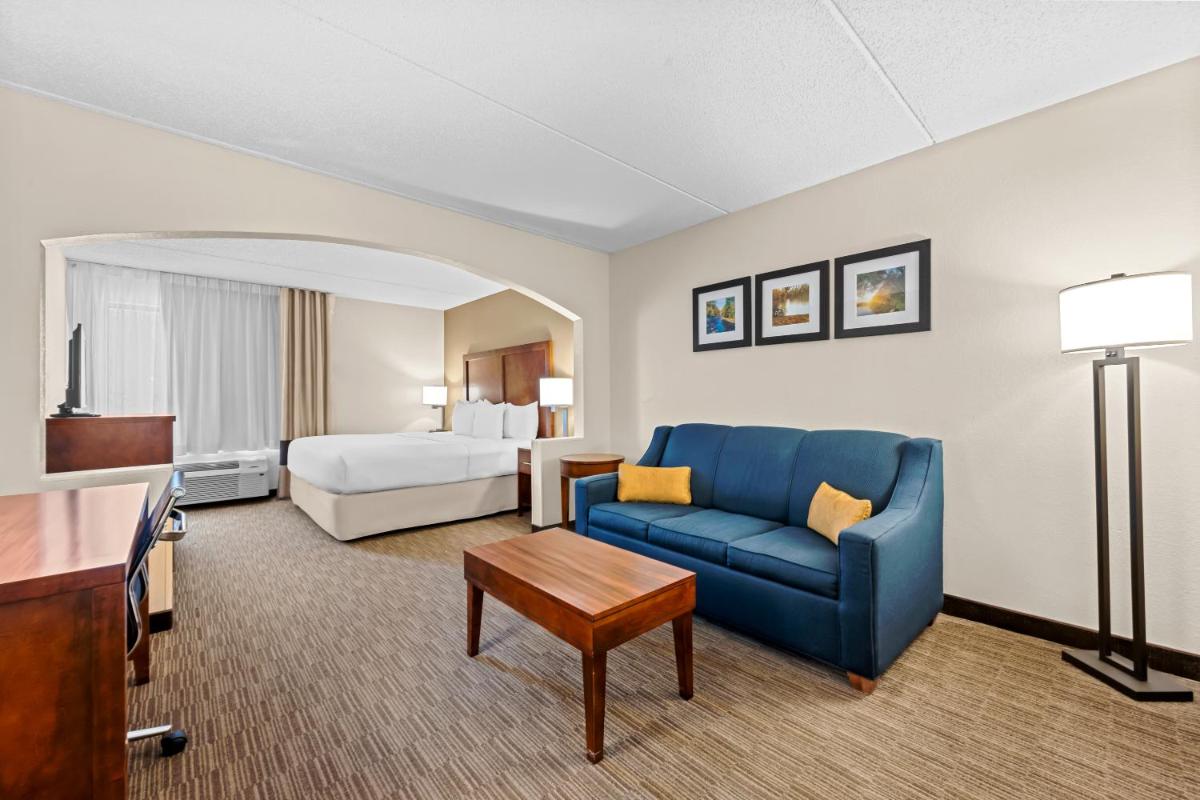 Comfort Inn & Suites Oxford South - Housity