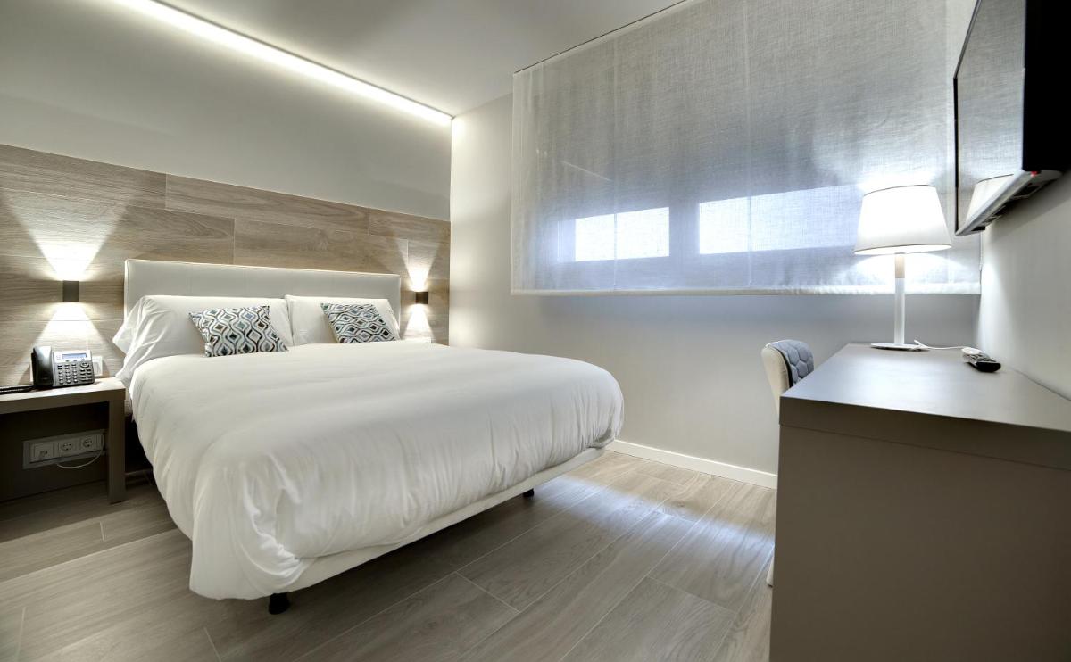 Hotel Lemik - Housity