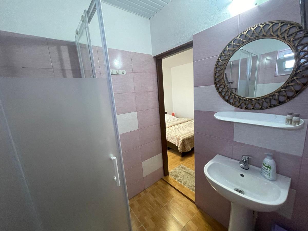 Vila Albatros - Housity