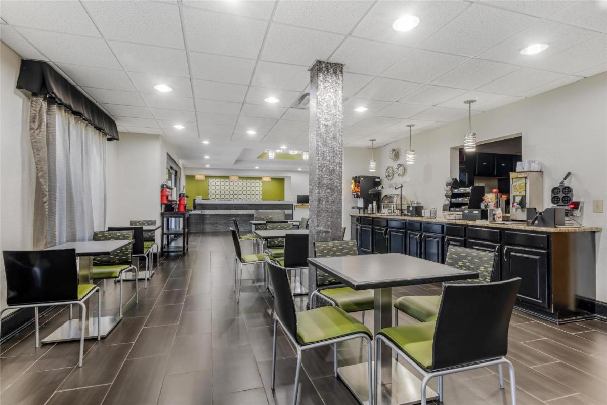 Best Western Commerce Inn - Housity
