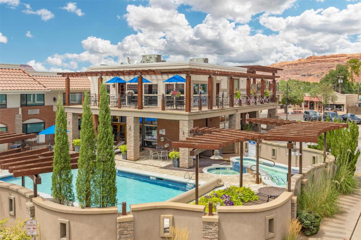 Best Western Plus Canyonlands Inn - Housity