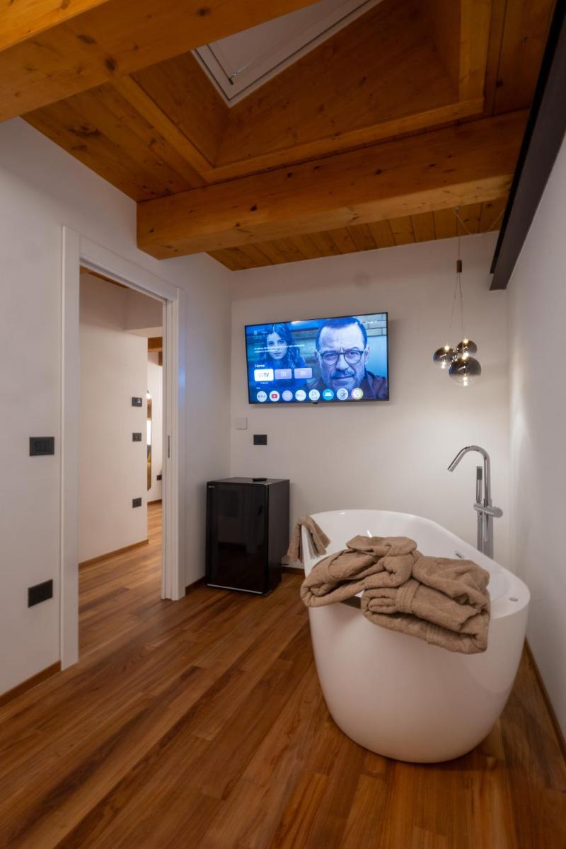 The Crispi House - Housity