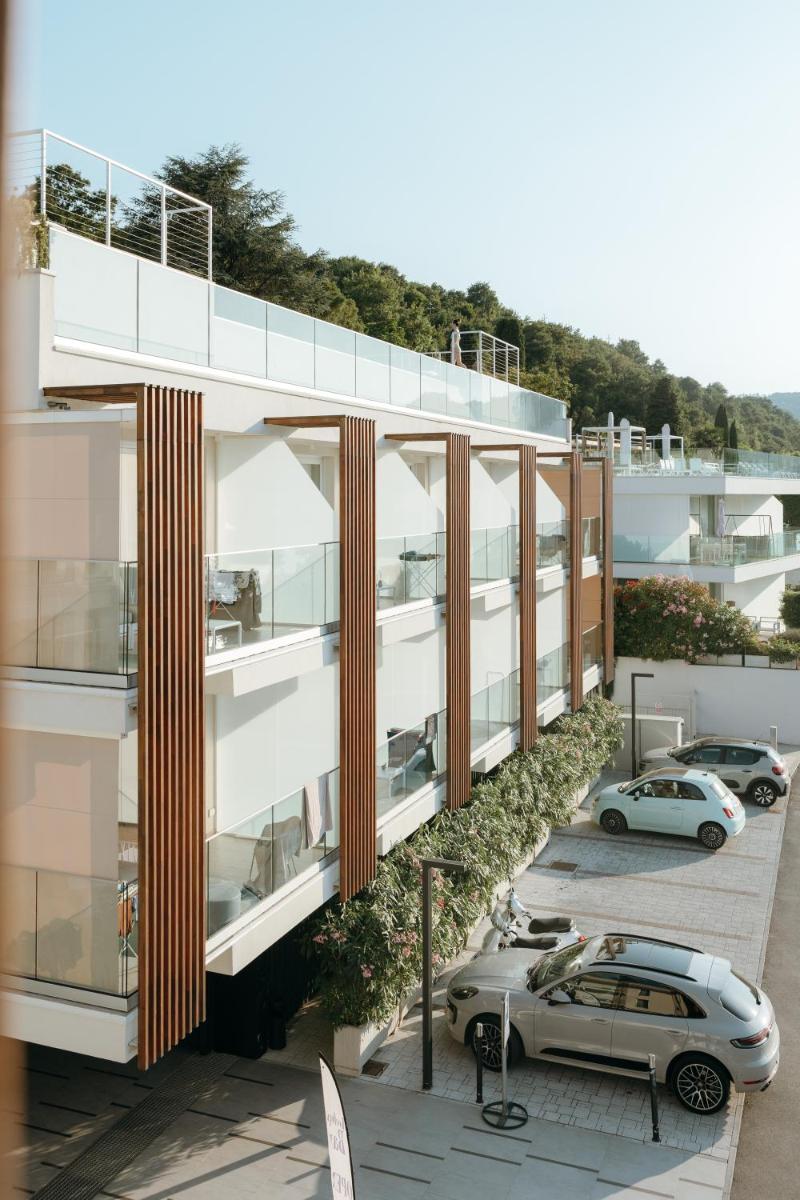 Ah Porticcioli Boutique Apartments - Housity