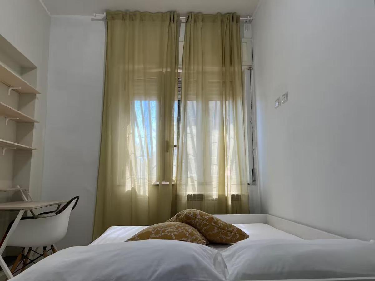 Dreaming About Italy - Housity