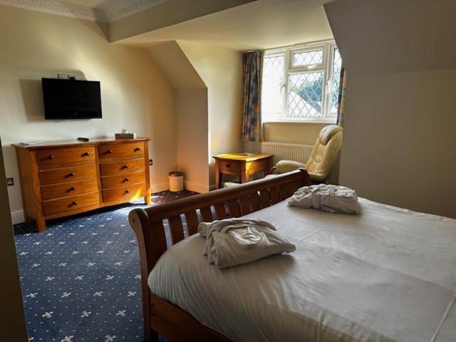 Springfield Country Hotel, Leisure Club & Spa - Housity