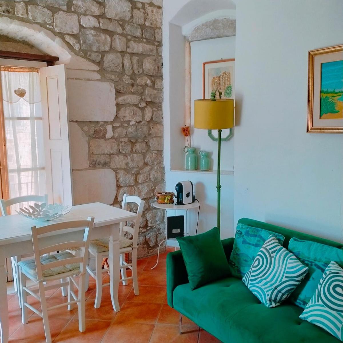 Terrazza con vista 'casa Ziicedda' - Housity