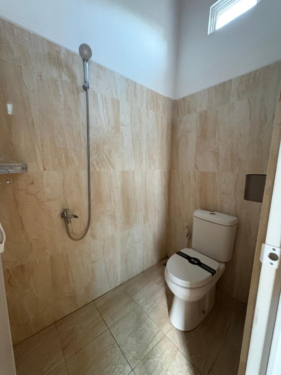 Kreo Guest House - Housity