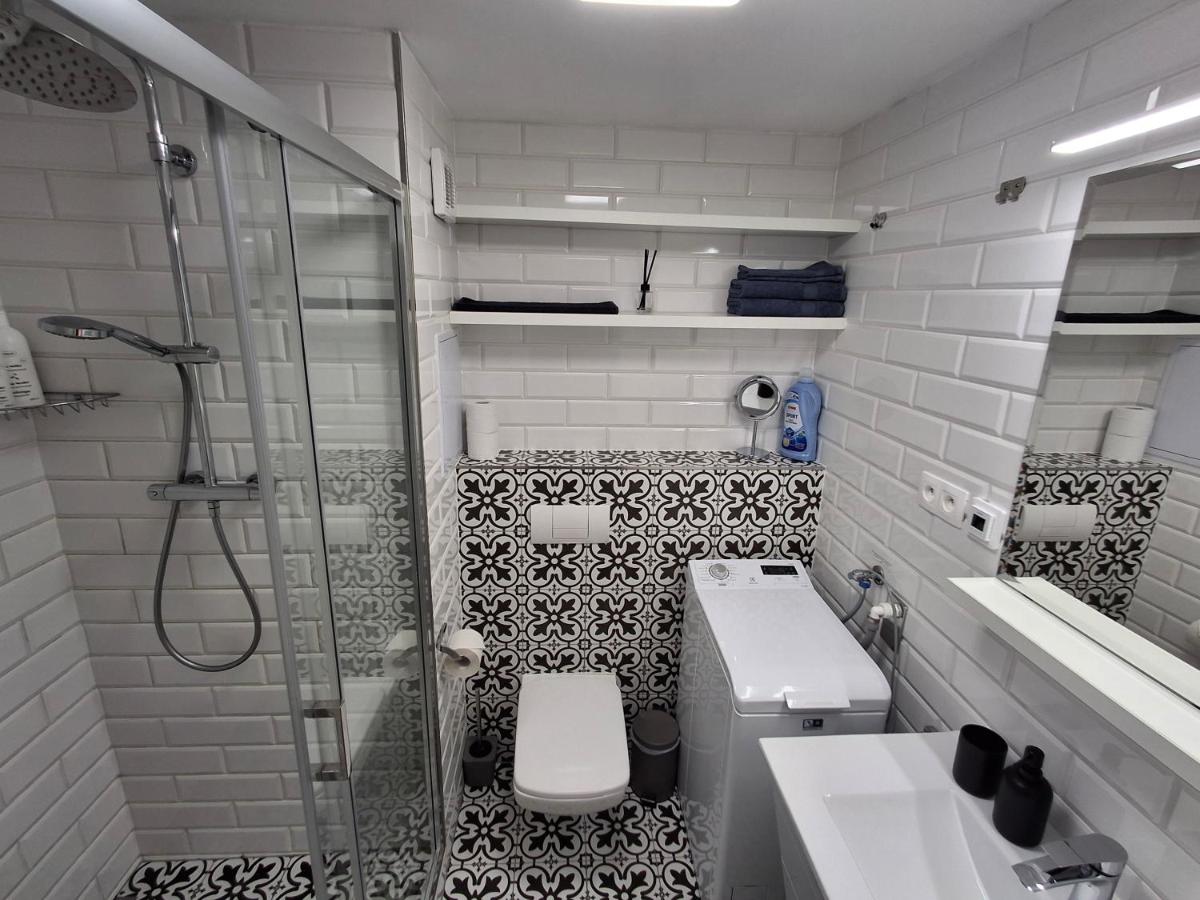 Mountain View Studio Apartment - Housity
