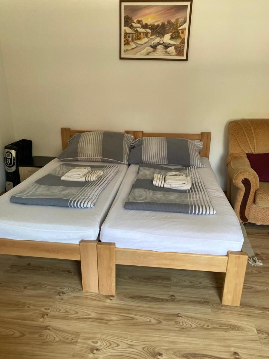 Apartments Maka - Housity