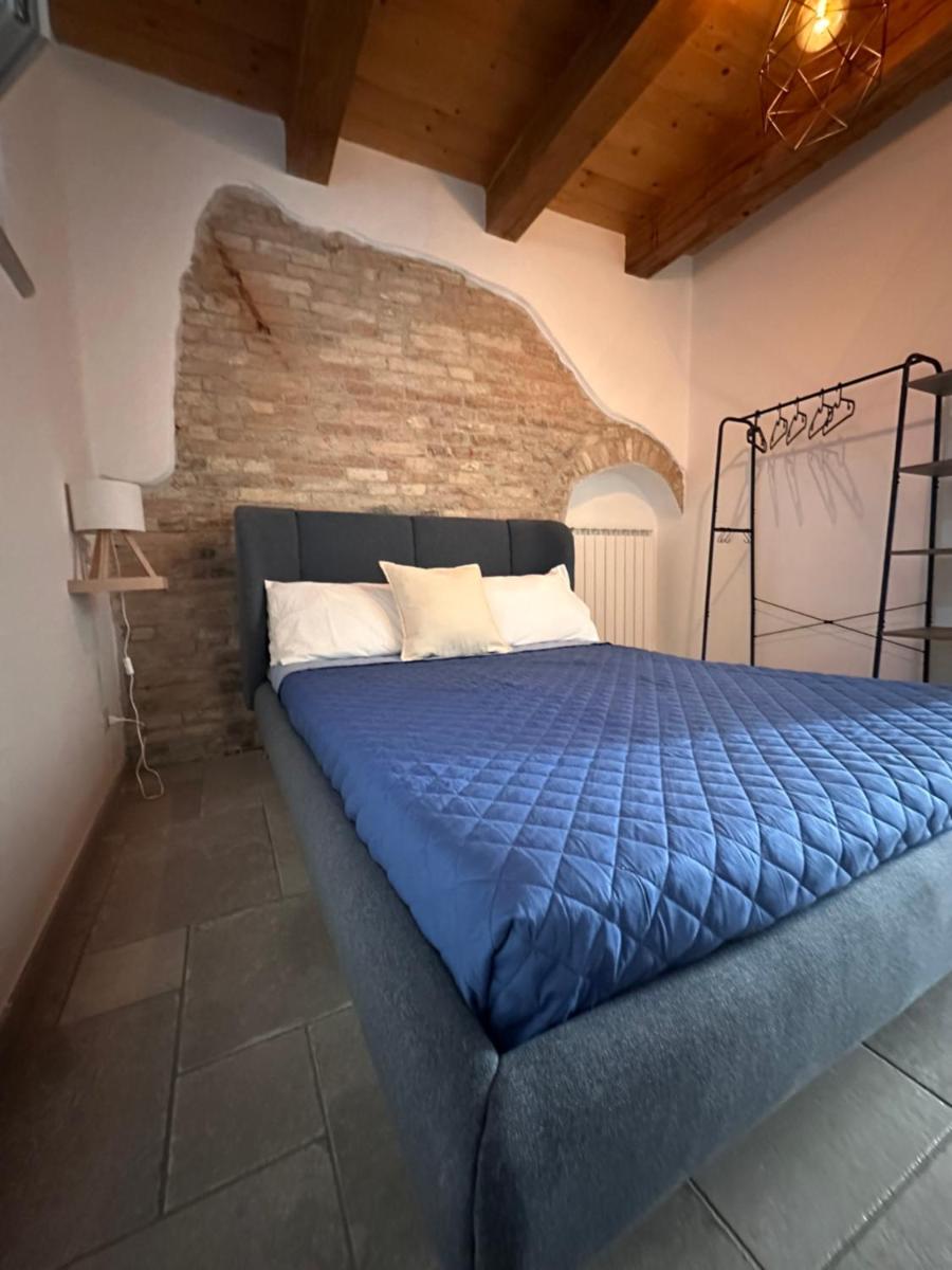 La Torre - Housity