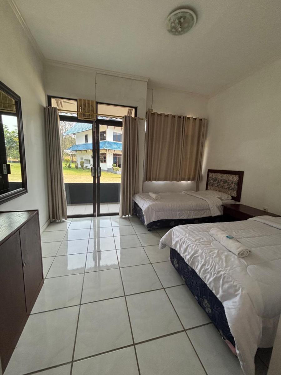 Sanggam Beach Hotel - Housity