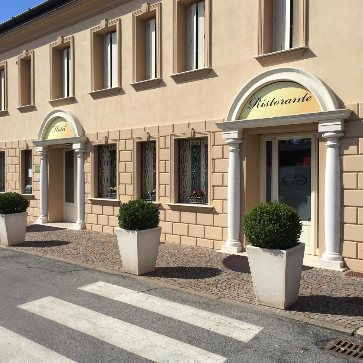 Hotel Soresina - Housity