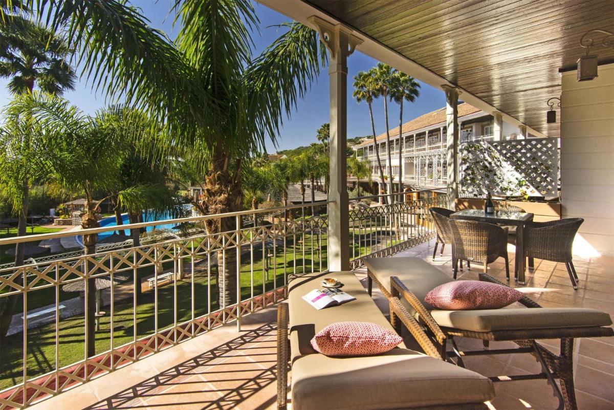 Un balcón o terraza de Lindner Hotel Mallorca Portals Nous, part of JdV by Hyatt