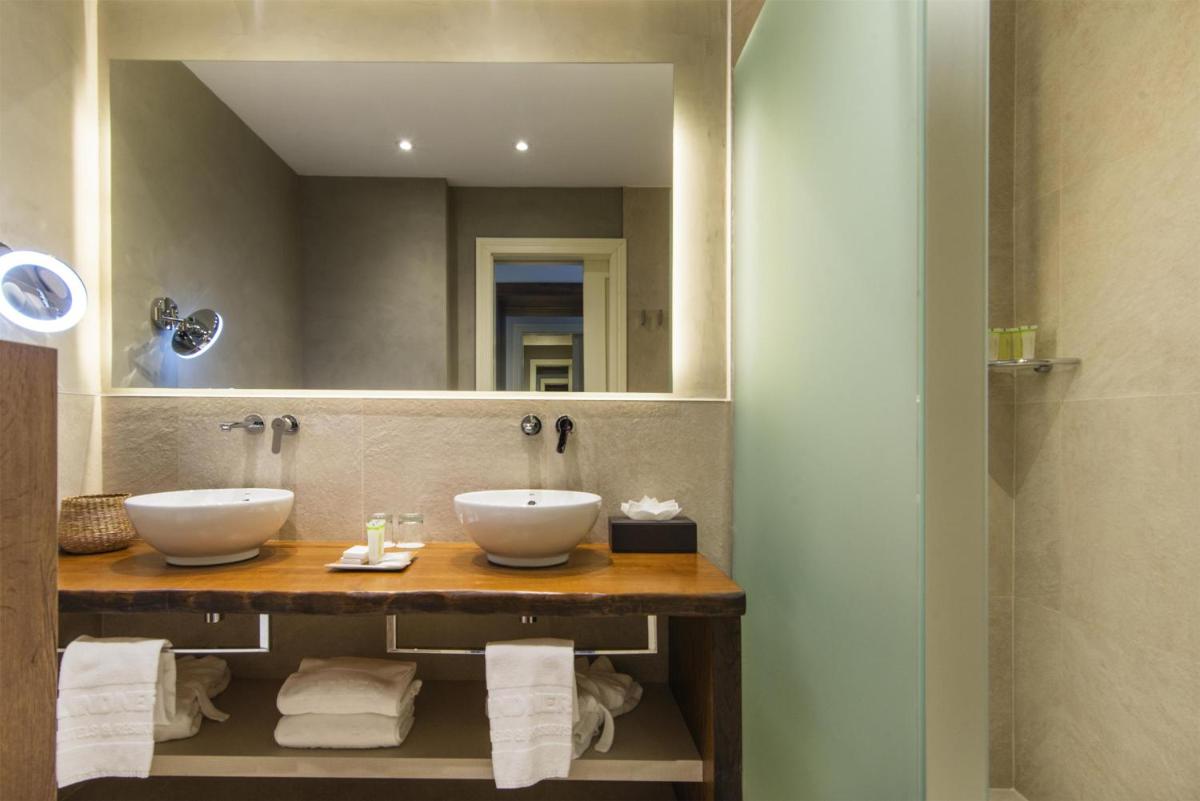 Un baño de Lindner Hotel Mallorca Portals Nous, part of JdV by Hyatt