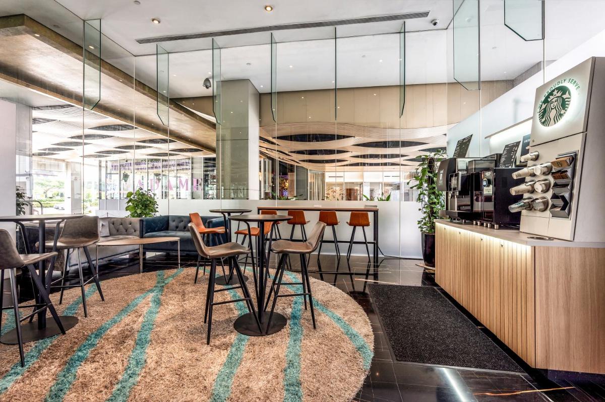 Dorsett Singapore - Housity