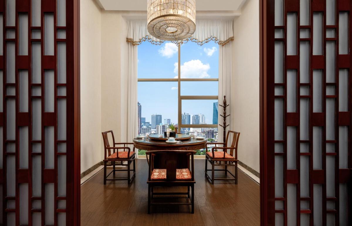 Days Hotel & Suites China Town - Very close to the Changsha Sation- Metro Line 2 & Line 6-Orange Island- Wuyi Square- Free Gym & Laundromat, 31st floor for Chinese and Western buffet - Housity