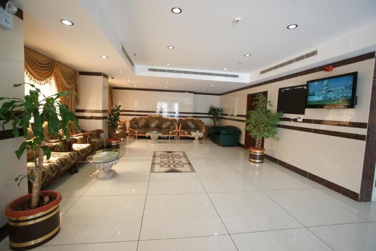 Al Azhar Nuzhah Hotel - Housity