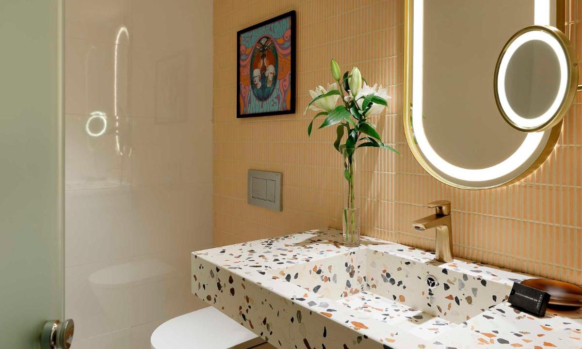 Un baño de Hard Rock Hotel Marbella - Puerto Banús