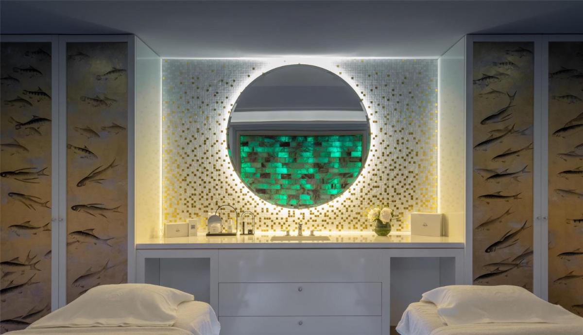 Photo de la galerie de l'établissement Hôtel Martinez, in The Unbound Collection by Hyatt, à Cannes Photo de la galerie de l'établissement Hôtel Martinez, in The Unbound Collection by Hyatt, à Cannes