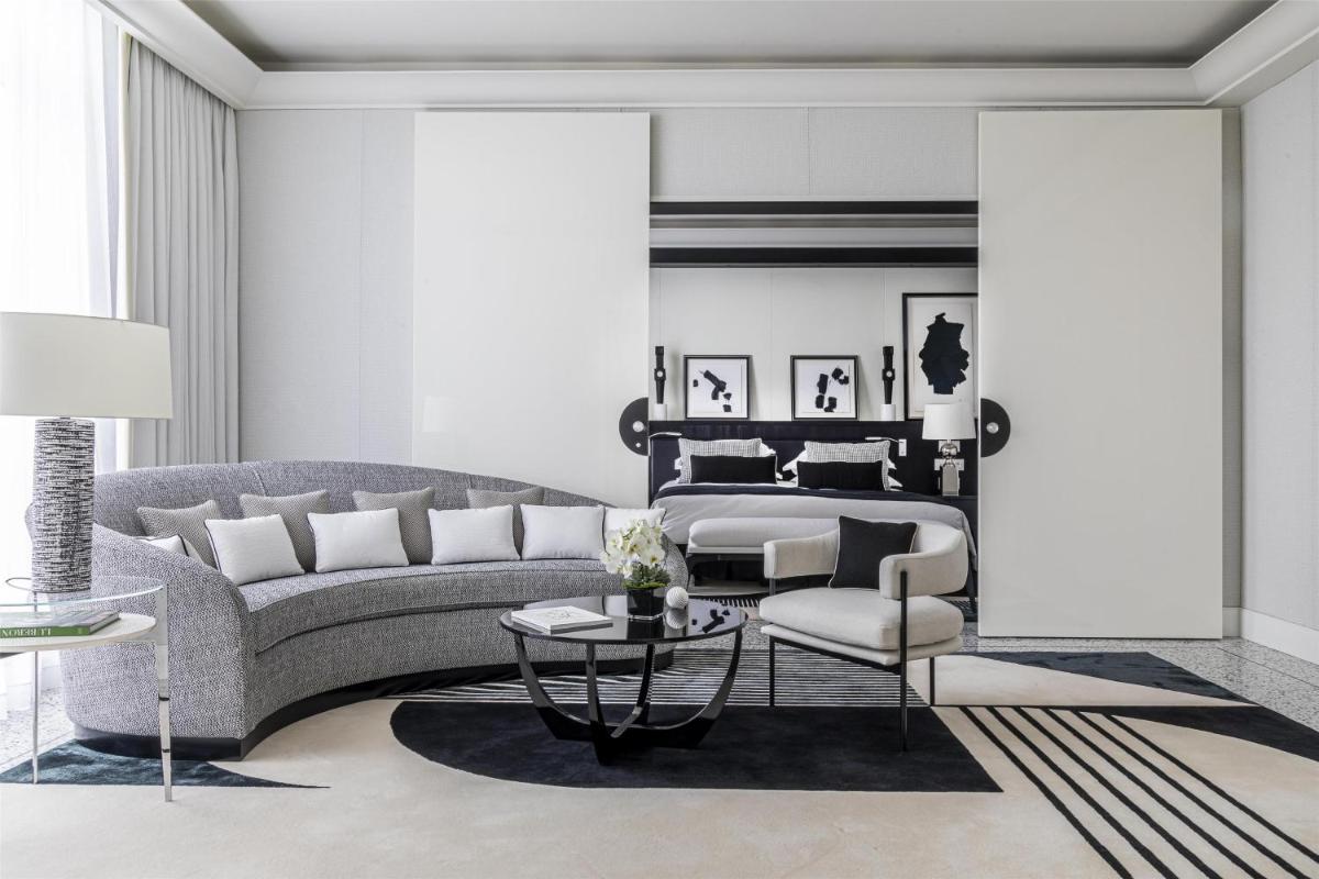 Coin salon dans l'établissement Hôtel Martinez, in The Unbound Collection by Hyatt